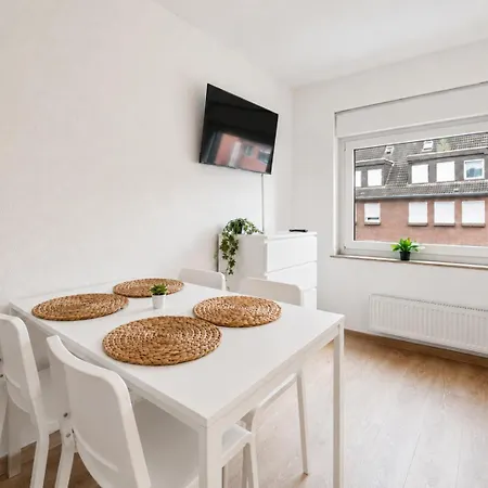 Geraeumiges Mit Balkon